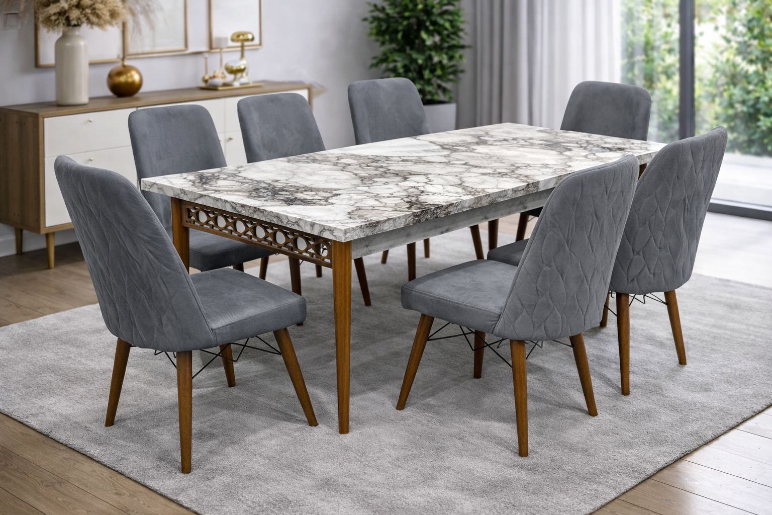 Dining Table effes new
